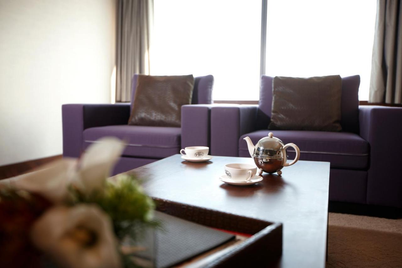 Haeundae Grand Hotel Busan Eksteriør billede A living room at the hotel